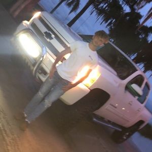 Meet your Posher, Chase